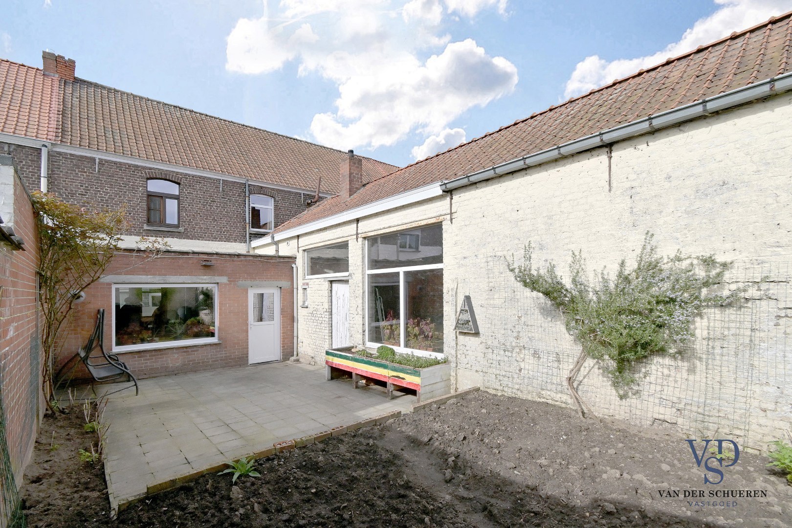 House for sale in Kruisem with 5 bedrooms - photo 1
