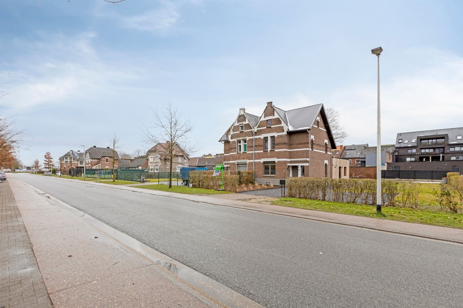 Gerenoveerde mijnwerkerswoning Louis Mercierlaan 15, Maasmechelen - foto 4