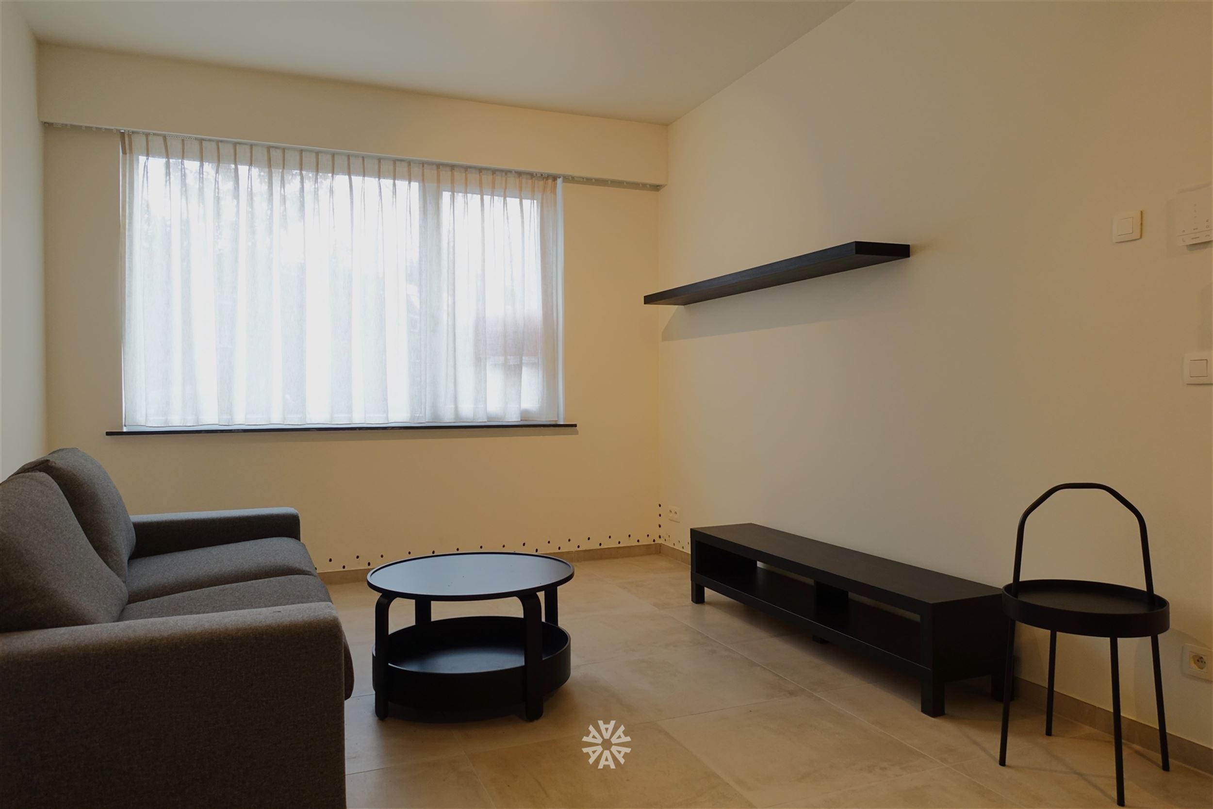 Renovated and furnished student studio for rent in Ghent - photo 3