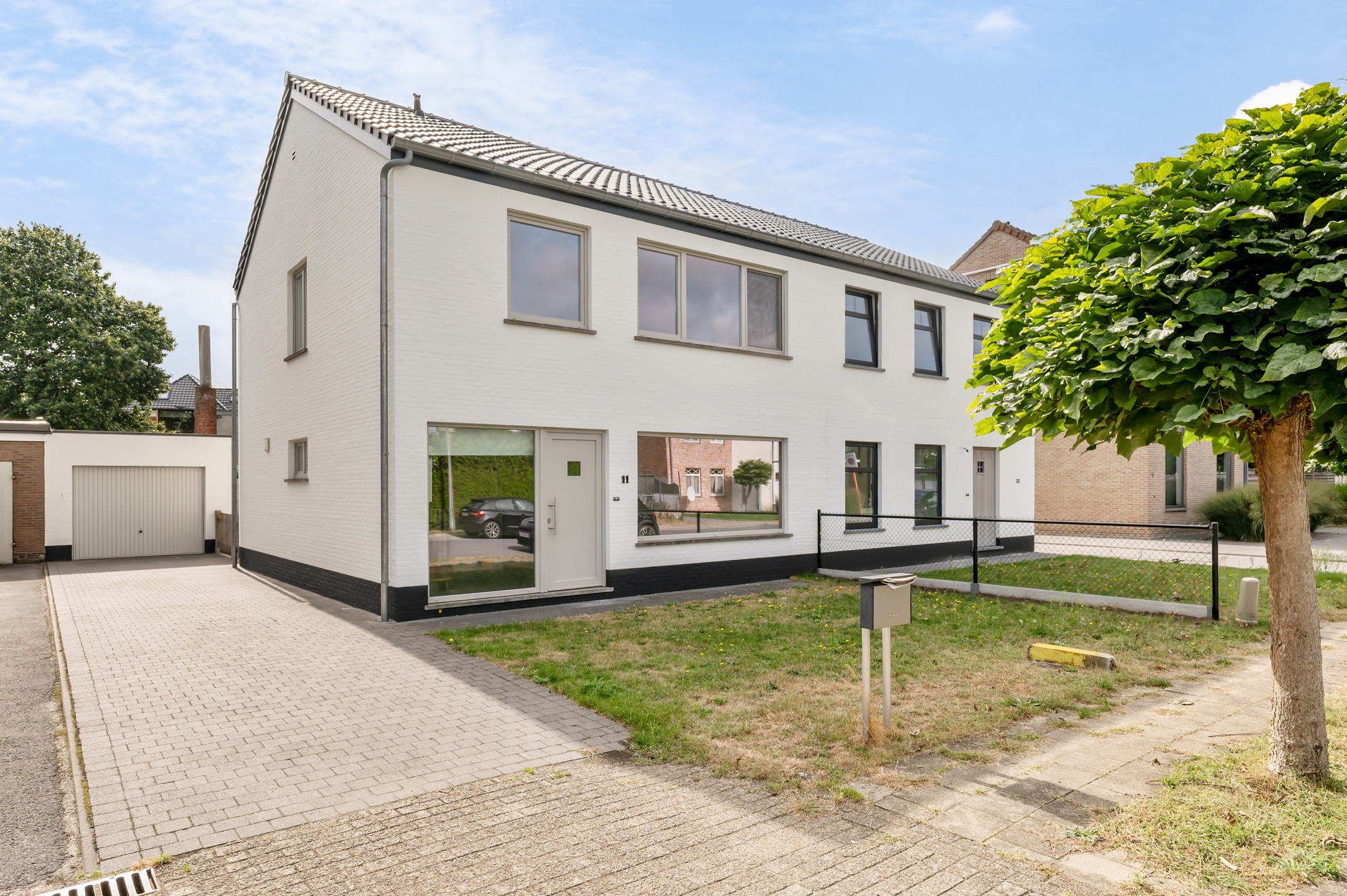 House for sale in Mol with 3 bedrooms - photo 2