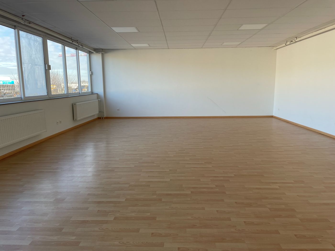 182 m² instapklaar kantoor nabij bedrijvige Leuvensesteenweg - foto 2