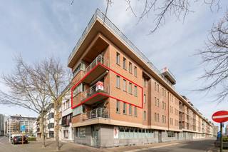 [[ DIT PAND NEEMT DEEL AAN DE ERA OPEN HUIZEN DAG OP 14/3 VAN 16:00 TOT 17:00 ]]Blankenberge: Instapklaar appartement met zonneterras en 2...