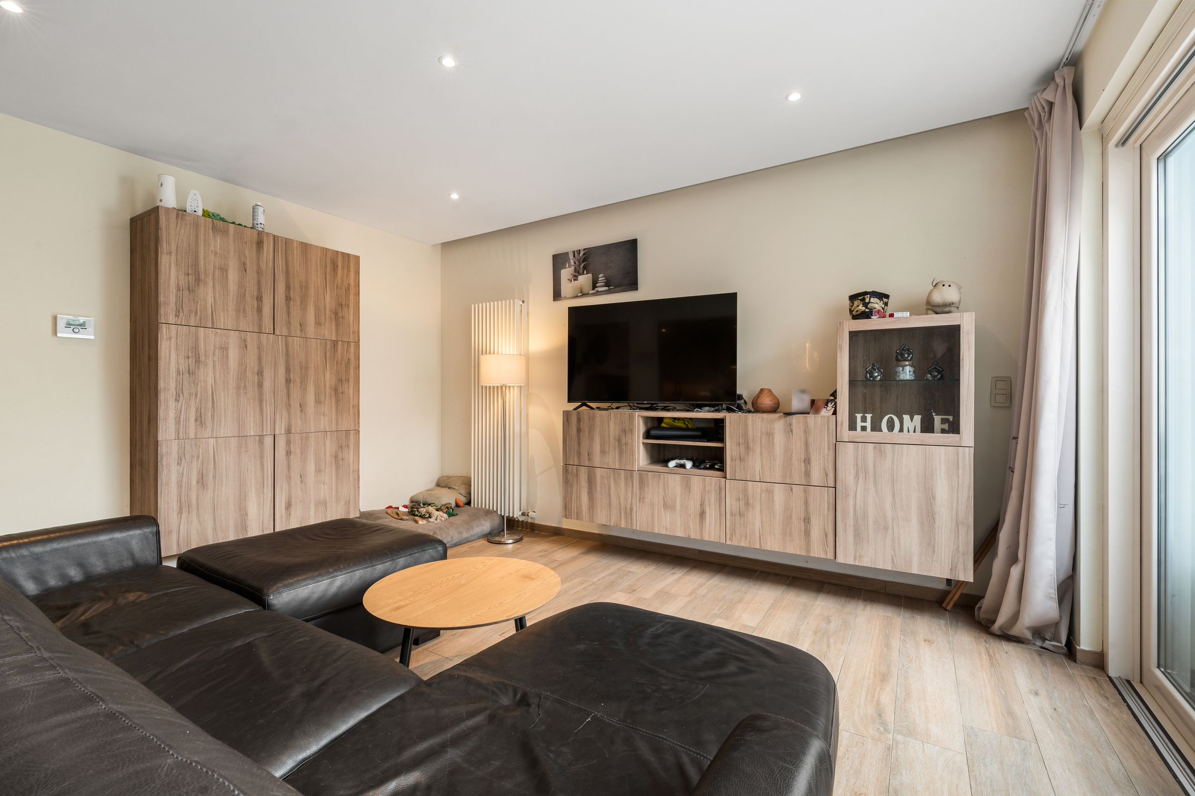 Instapklaar gelijkvloersappartement met 2 slaapkamers - foto 2
