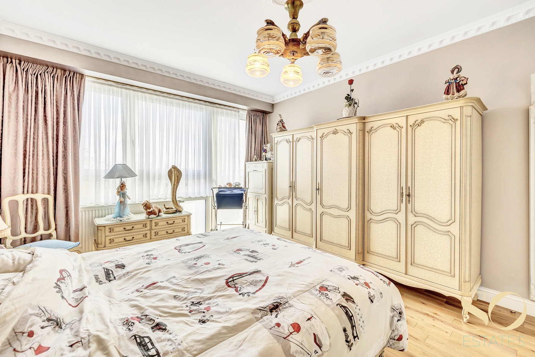 Volledig gerenoveerd – 4 slaapkamers – 3 gevels – 3 terrassen - foto 4