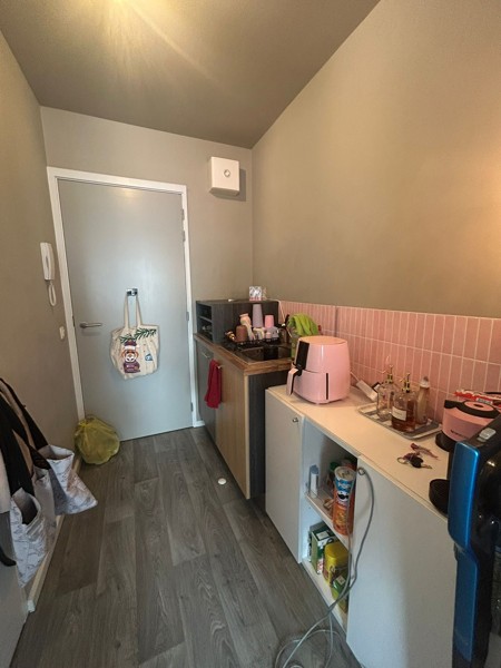 Instapklare Studentenkamer op Toplocatie in Antwerpen-Zuid - foto 4