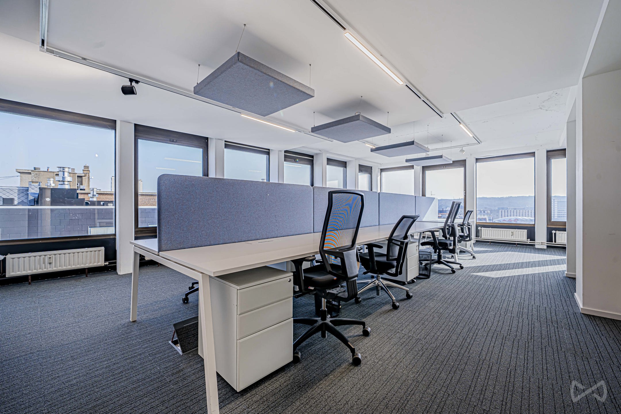 Commercial for rent in Liège - photo 4