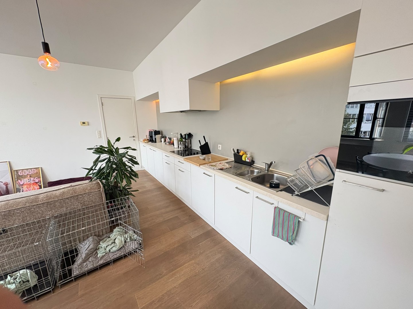 1 SLAAPKAMER APPARTEMENT OP ZEER CENTRALE LIGGING - foto 3