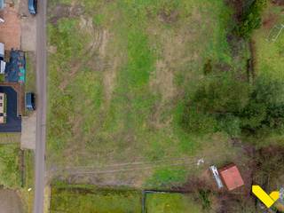 Rustig gelegen bouwgrond voor open bebouwing in MeerhoutIn de Korenbloemstraat te Meerhout bieden wij deze mooie bouwgrond voor open bebouwing aan,...