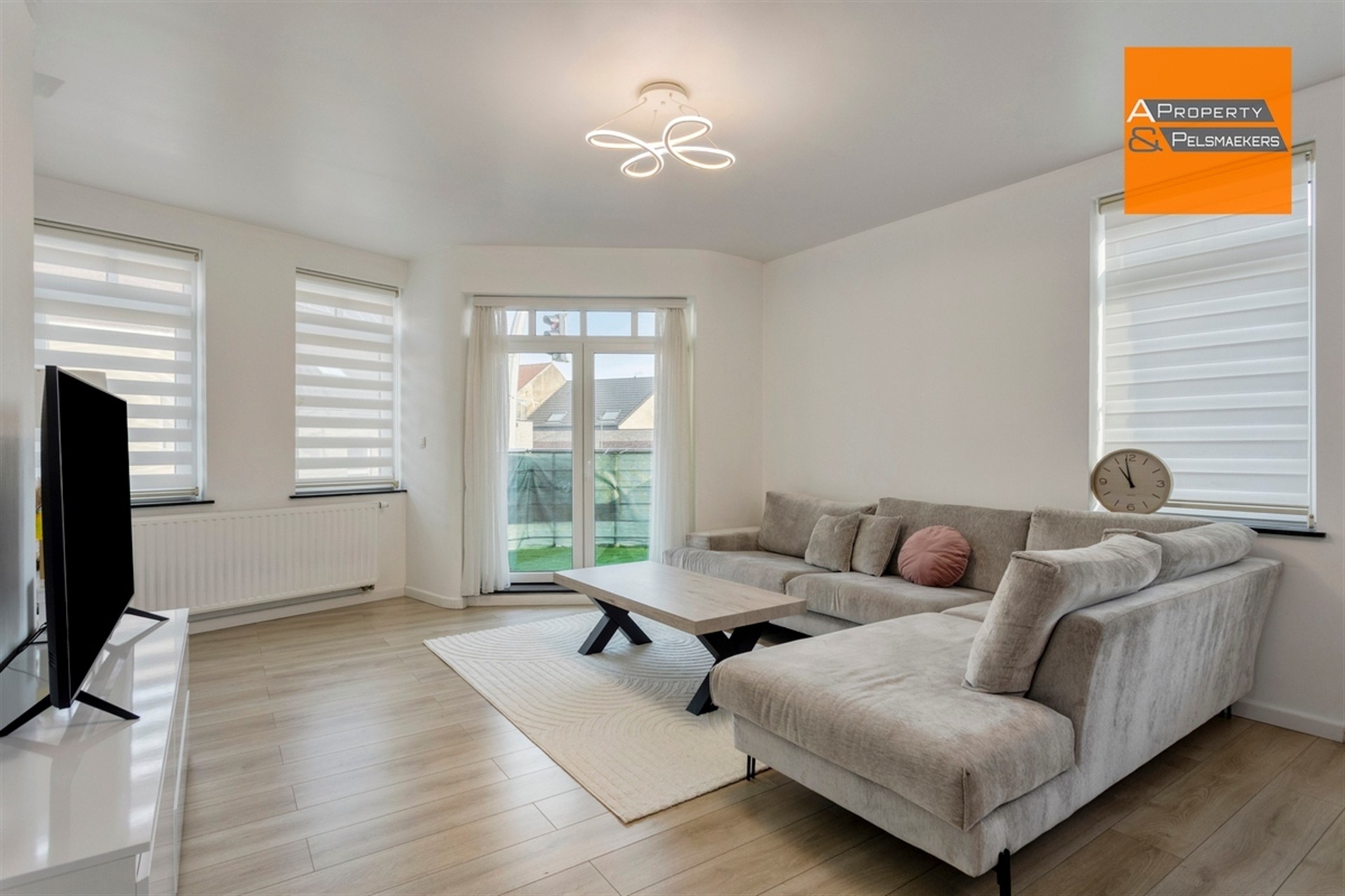 Recente 2 slaapkamer appartement met garagebox   - foto 5