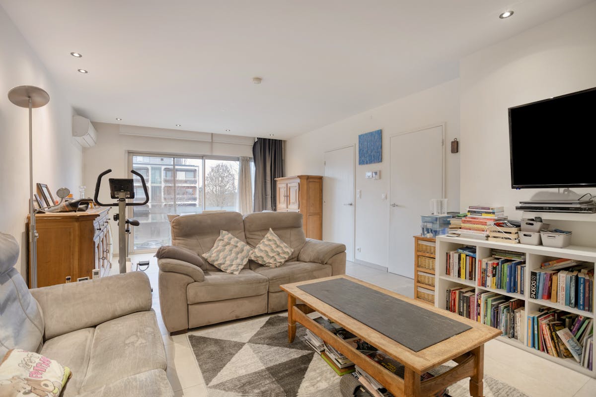 Gerenoveerd 3 Slaapkamer appartement in Banneuxwijk - foto 2