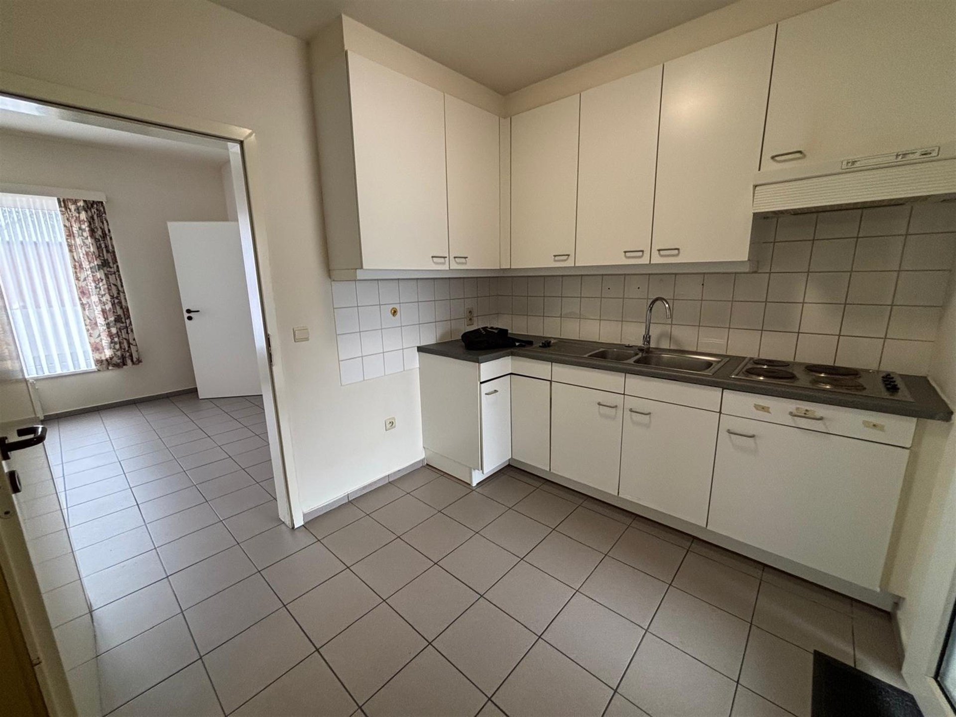 Apartment for rent in Aalst with 2 bedrooms - photo 4