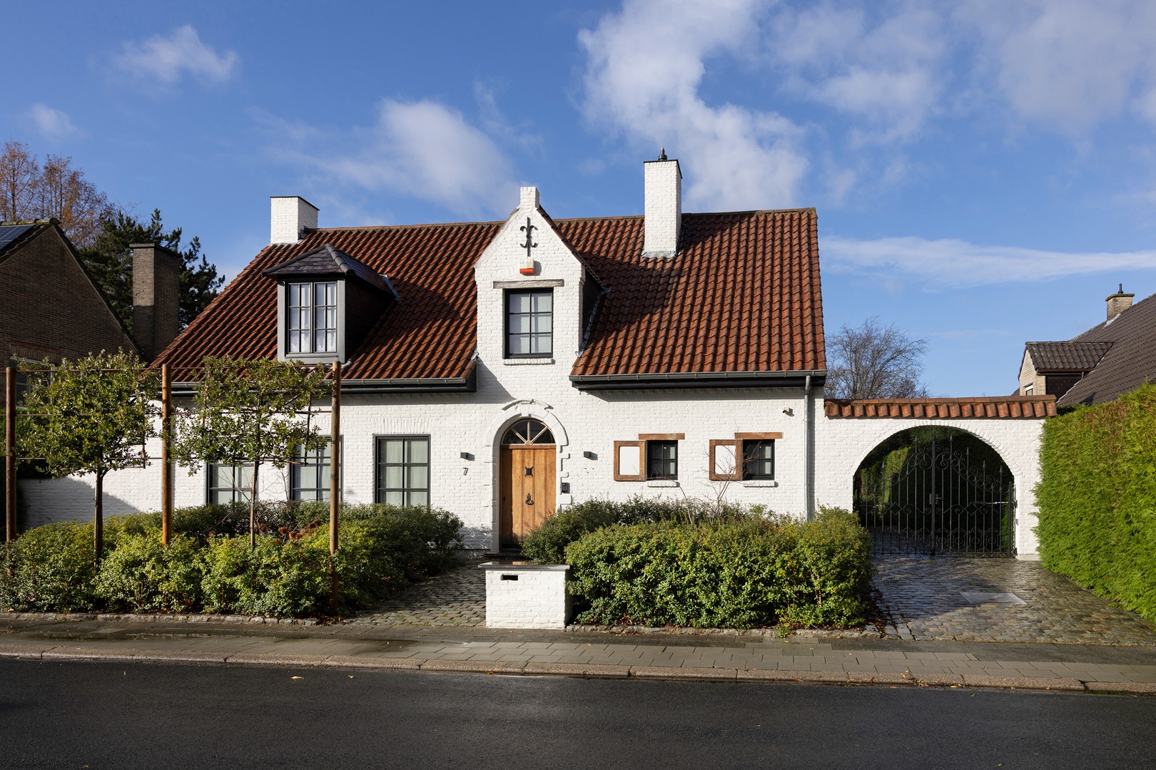 Topgelegen villa met mogelijke praktijkruimte nabij de Leie. - foto 1