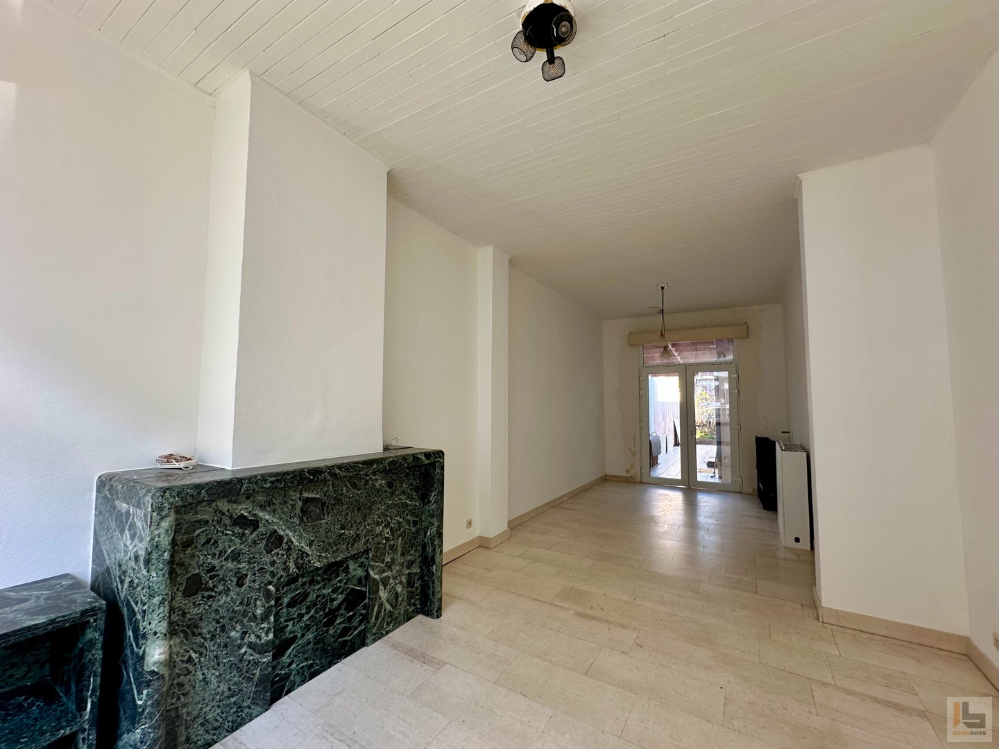 Leuke burgerwoning met 4-SLPKS, terras &amp; stadstuin! - photo 4