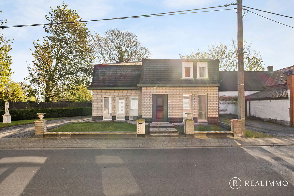 Charmante woning in een rustige straat in het centrum van Helkijn! - foto 2