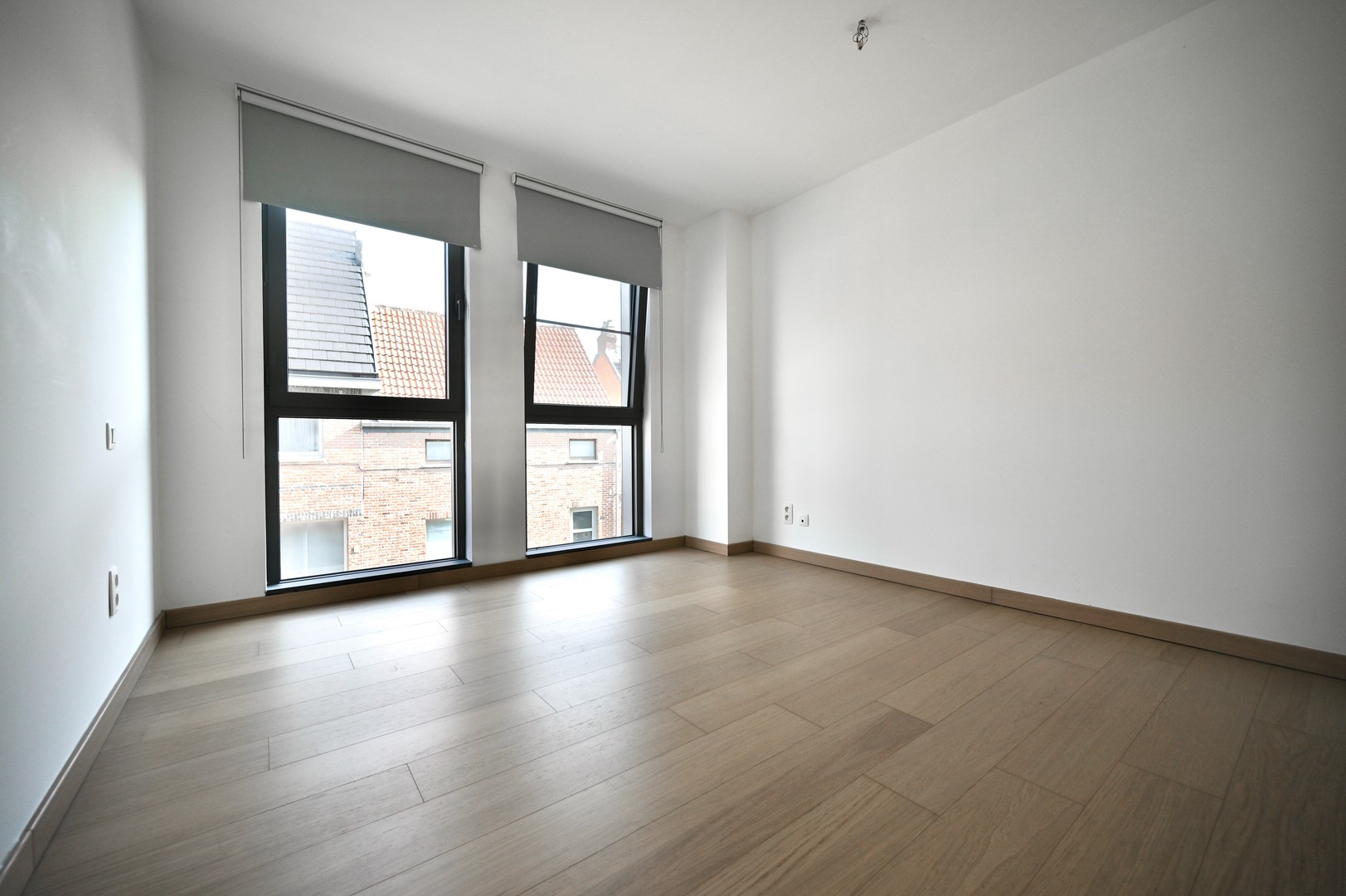 Duplex appartement met 3 slaapkamers, 2 badkamers en 1 autostaanplaats. - foto 5