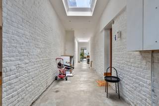 Immo Pické biedt U deze goed gelegen woning aan gelegen in de nabijheid van openbaar vervoer, scholen, winkels en andere verbindingswegen. De...
