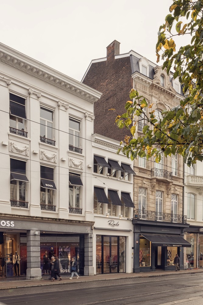 Exclusief handelspand op AAA-locatie in de Huidevettersstraat, Antwerpen - foto 4