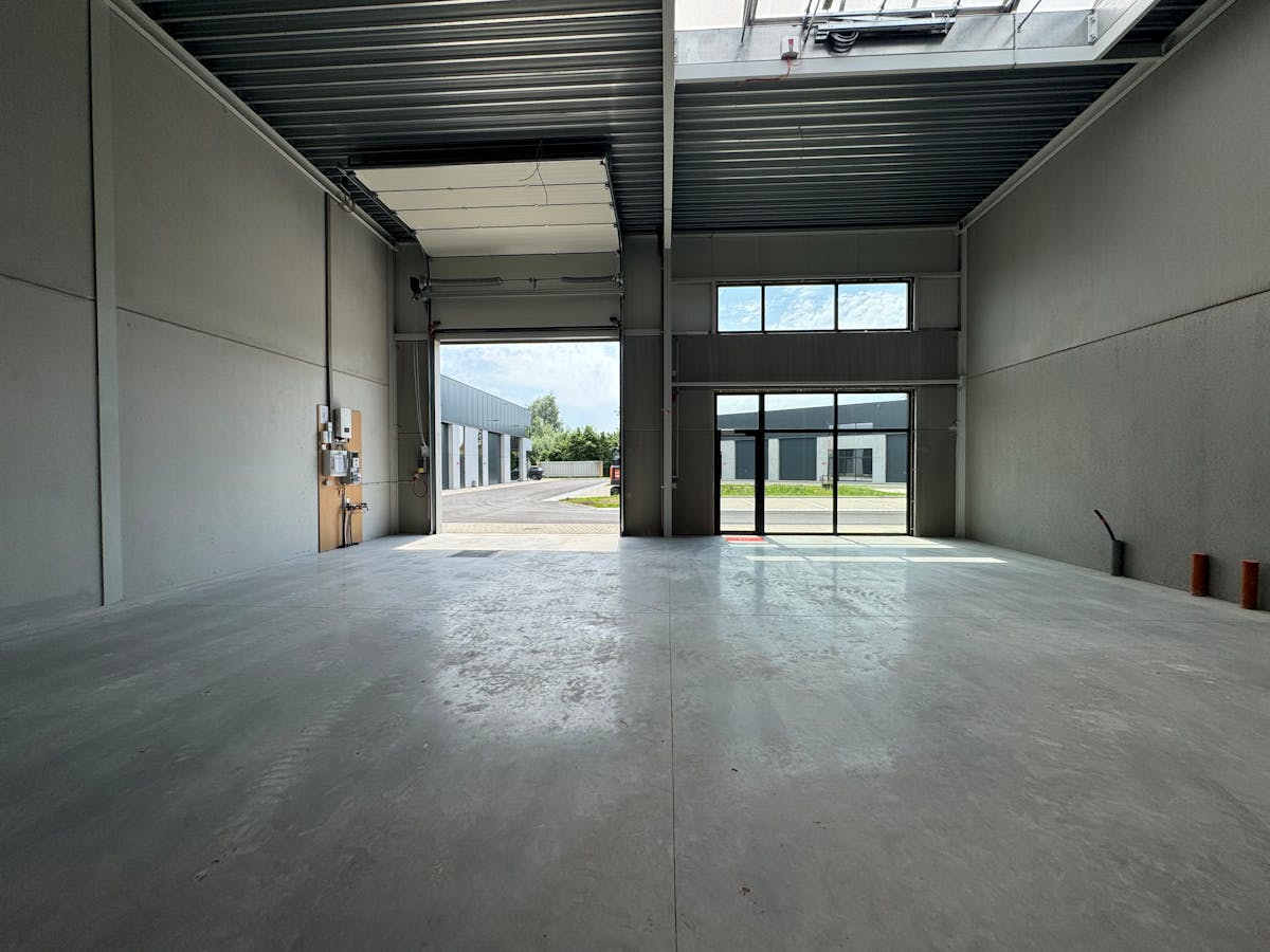 Nieuwbouw KMO-unit (144 m²) te huur – Bedrijvenpark De Rick - foto 3