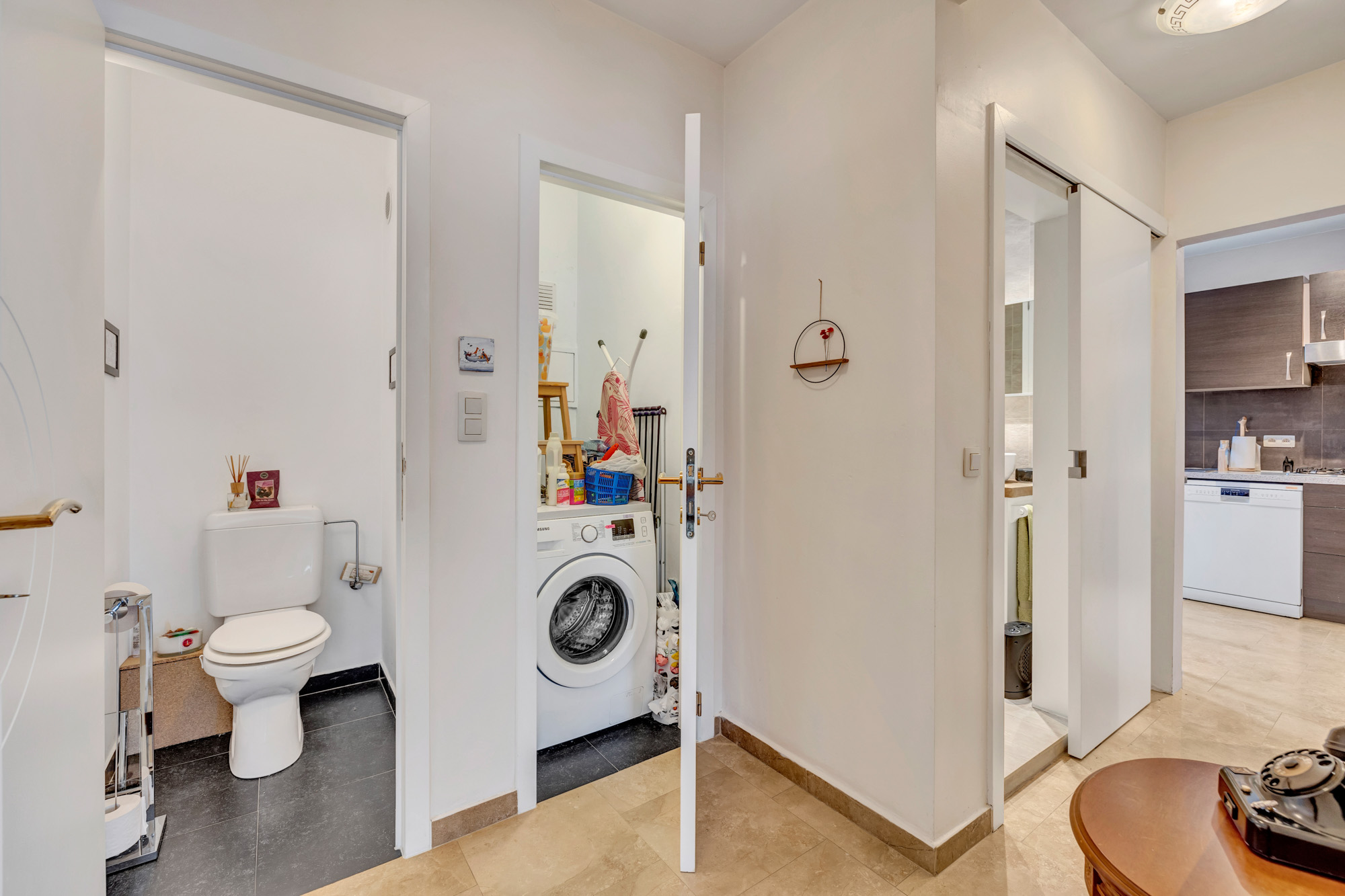 Gerenoveerd 2-slaapkamerappartement in Sint-Agatha-Berchem - foto 5