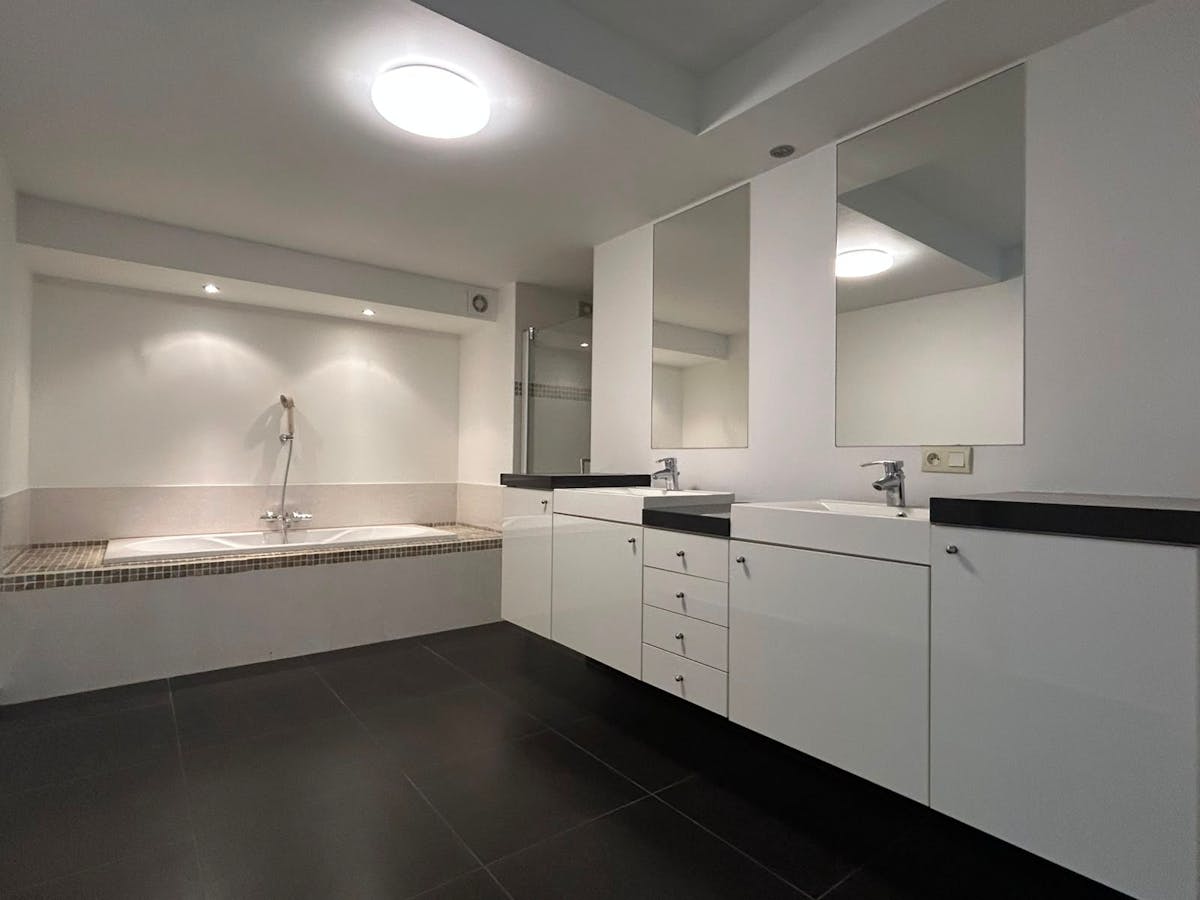 Gelijkvloers appartement met 3 slaapkamers te huur in Zutendaal - foto 4