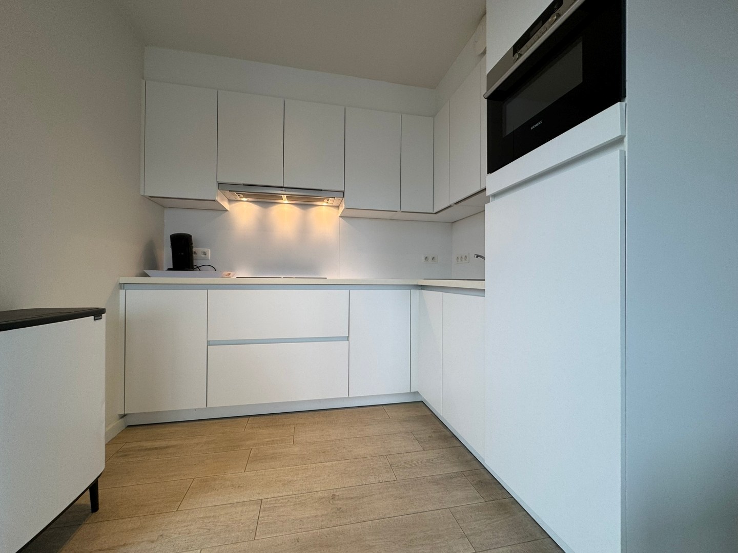 Energiezuinig en gemeubeld 3-slaapkamerappartement met afgesloten garage - foto 3