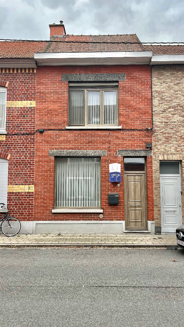 Rijwoning met tuin, 3 kamers – conforme elektrische keuring - foto 1