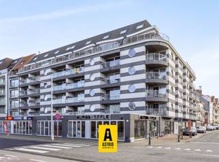 Ruime garagebox te koop in Residentie Nautica BredeneDeze ruime garagebox bevindt zich in de residentie Nautica, op de hoek van de Kapelstraat en de...