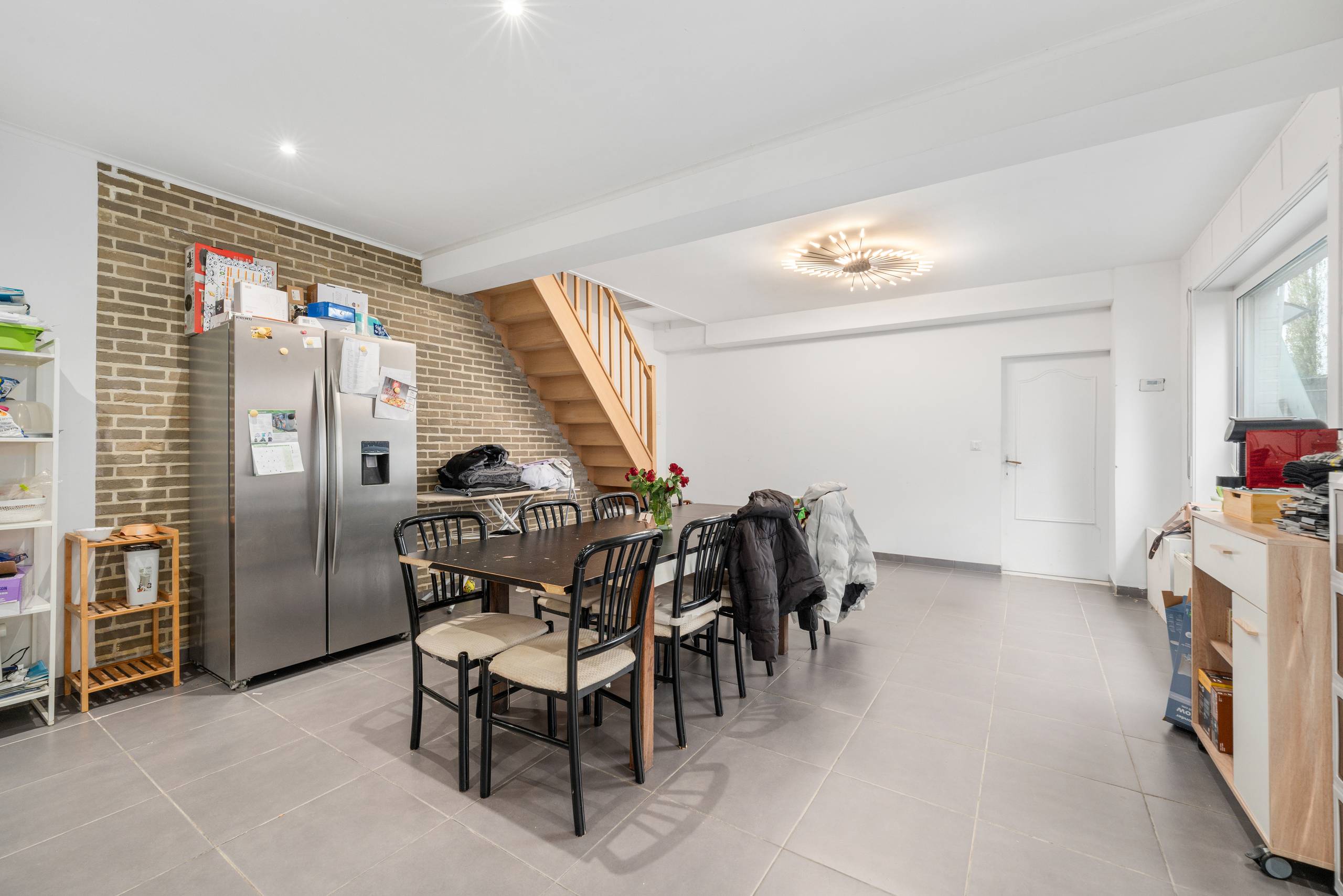 Instapklare woning met 3 slaapkamers en garage - foto 2