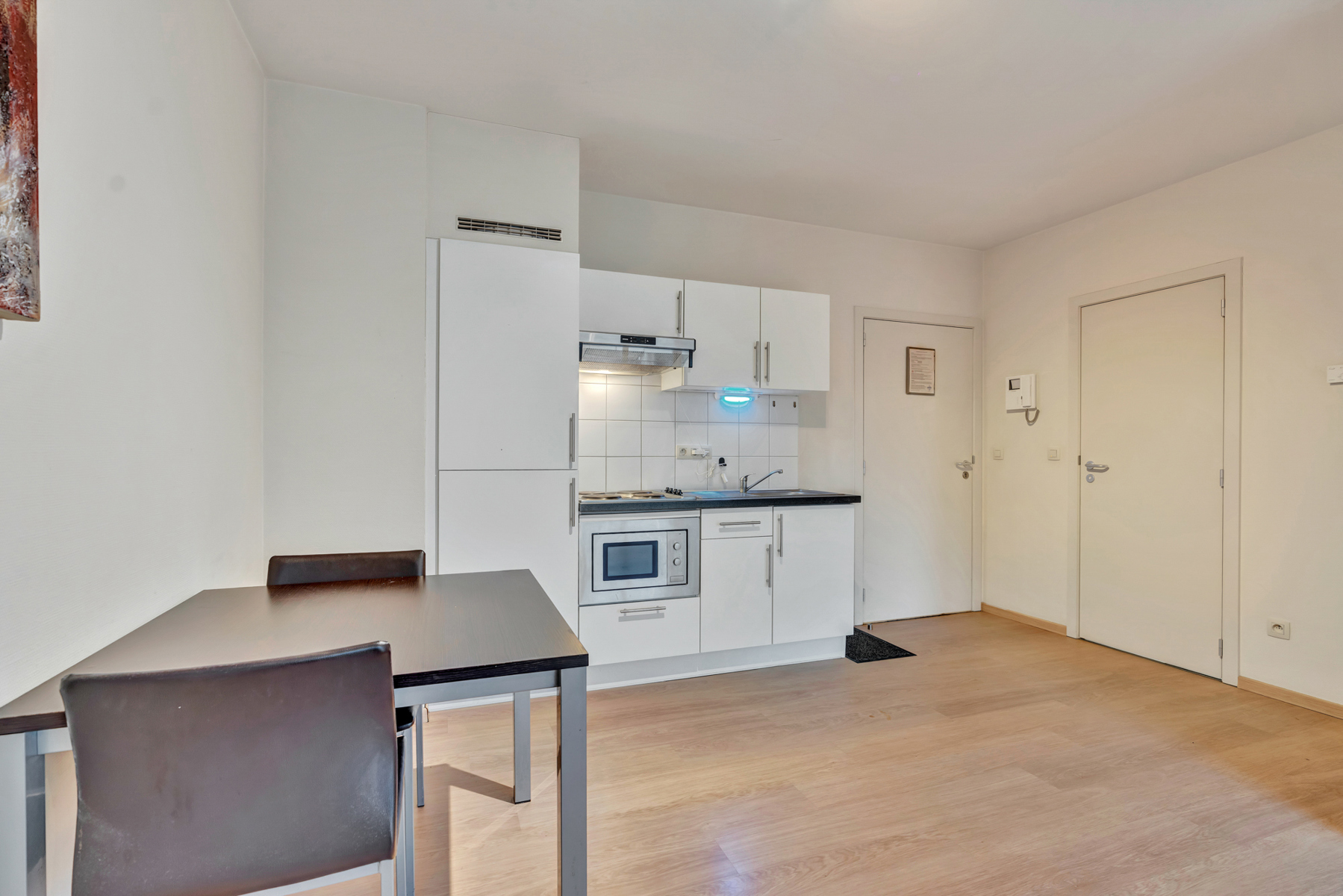 Gemeubelde studio bij Madou ! - foto 5