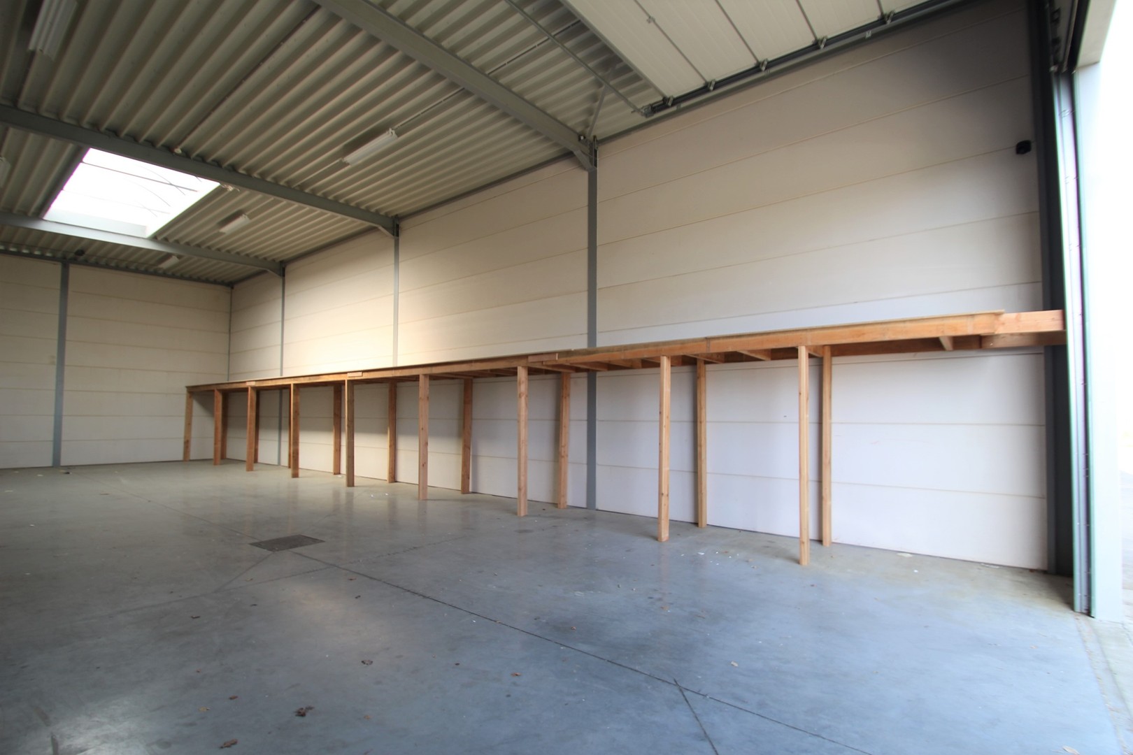 Commercial à louer à Roulers - photo 4
