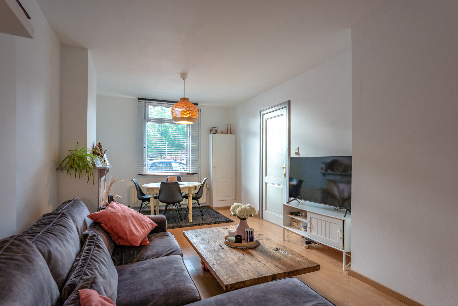 Gezellig huis met zijingang, 3 slaapkamers en stadstuin. - foto 4