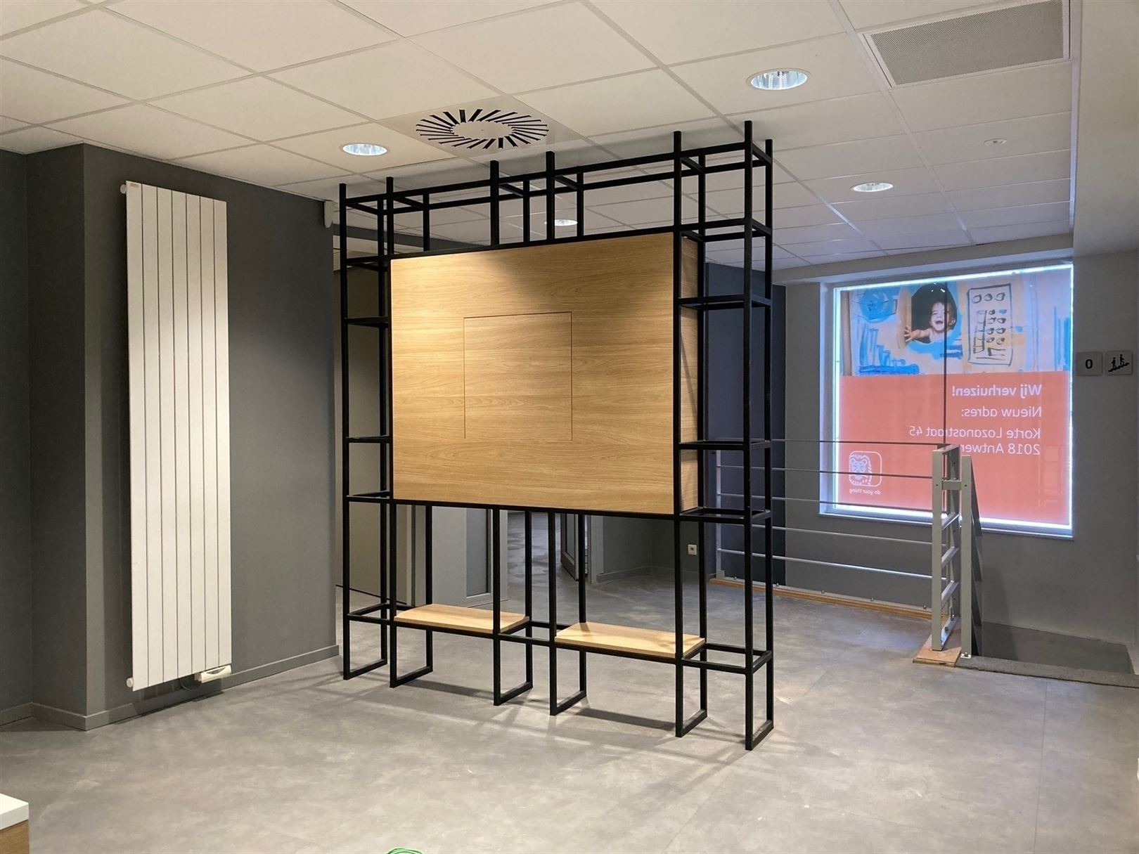 Commercial à louer à Anvers - photo 4