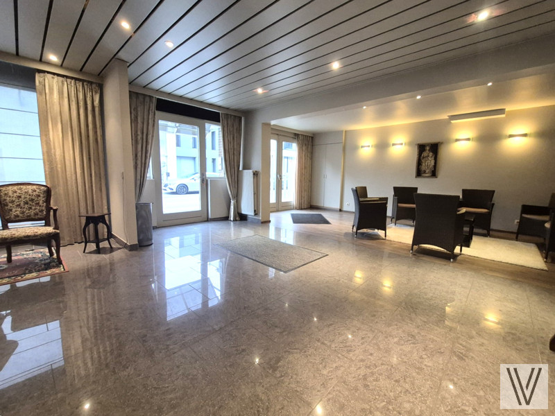 Ruime polyvalente woning met tal van mogelijkheden - foto 3