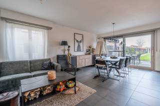 Dit instapklaar gelijkvloers appartement is uitstekend gelegen aan de Bredabaan 942 te Wuustwezel (Gooreind). De locatie biedt een optimale...