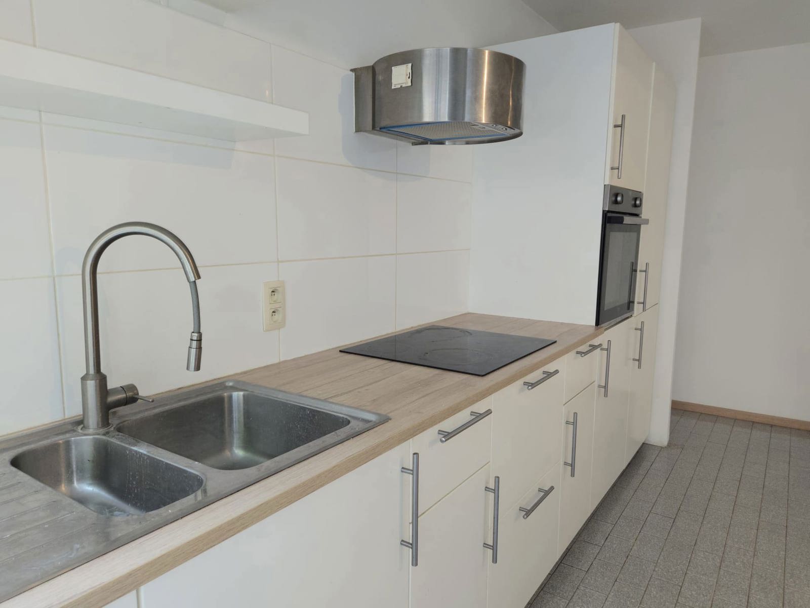 Recent opgefrist appartement op toplocatie! - foto 4