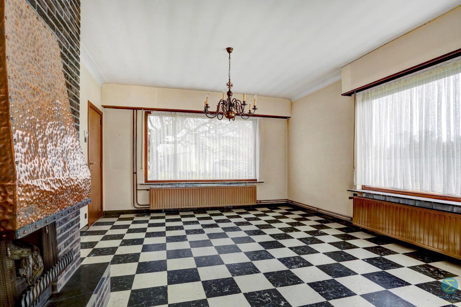 Te renoveren woning met potentieel, 4 ruime slpks op 898m² - foto 5