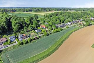 We are pleased to offer for sale this beautiful building plot with unique and unobstructed views located in the sought-after Kessel-Lo.This building...