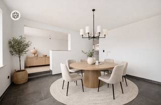 Ontdek dit ruime en instapklare duplex appartement (148m2) met groot terras, gelegen in een kleinschalige en rustige residentie op wandelafstand...