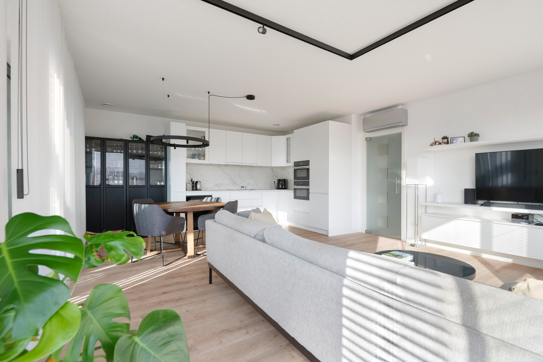 Appartement à louer à Anvers avec 3 chambres - photo 5