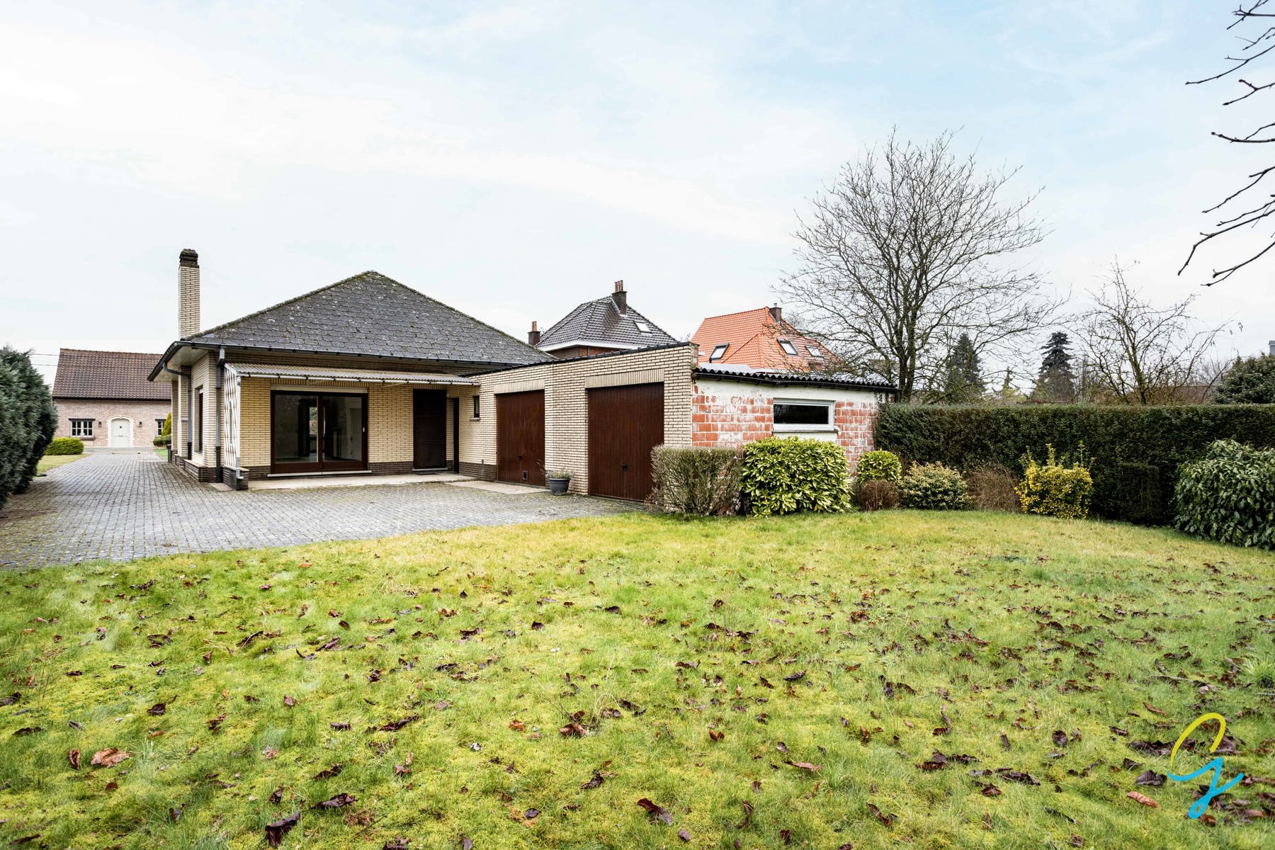 Te renoveren woning met grote tuin in het centrum van Serskamp - foto 4