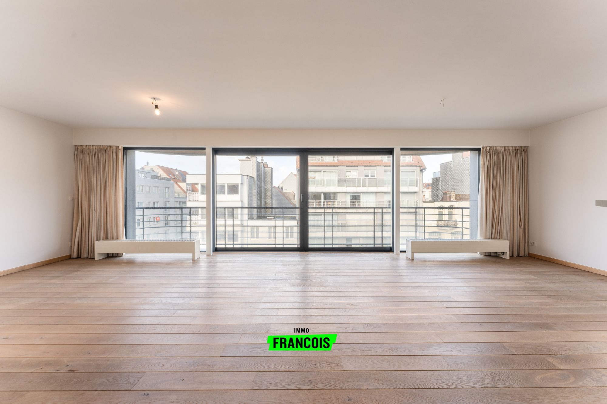 Exclusief appartement met drie slaapkamers op steenworp van de Zeedijk - foto 5