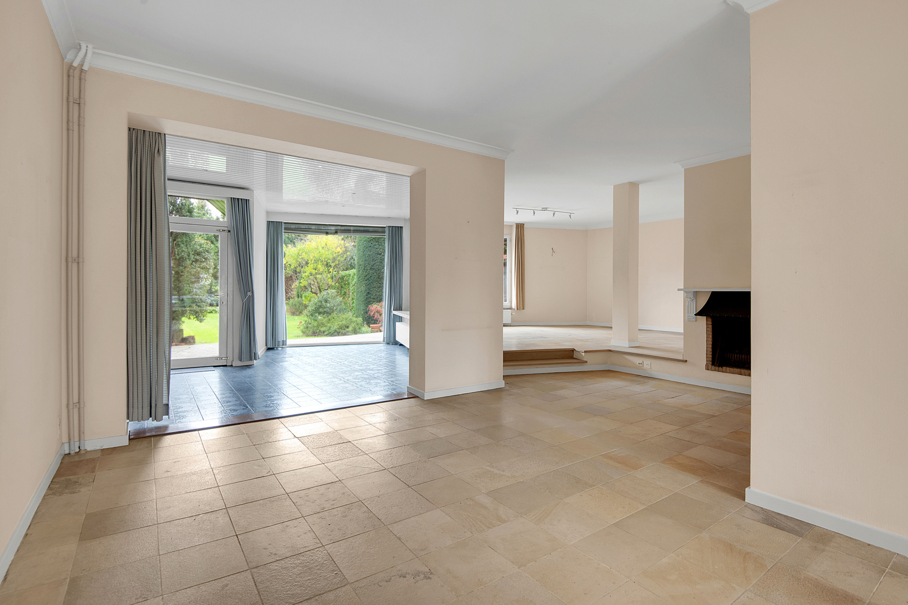 House for sale in Antwerp with 4 bedrooms - photo 3