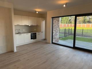 Praktisch ingerichte studio met privatieve tuin en terrasRustig gelegen in een privatief domein en toch vlakbijk alle faciliteiten en openbaar...