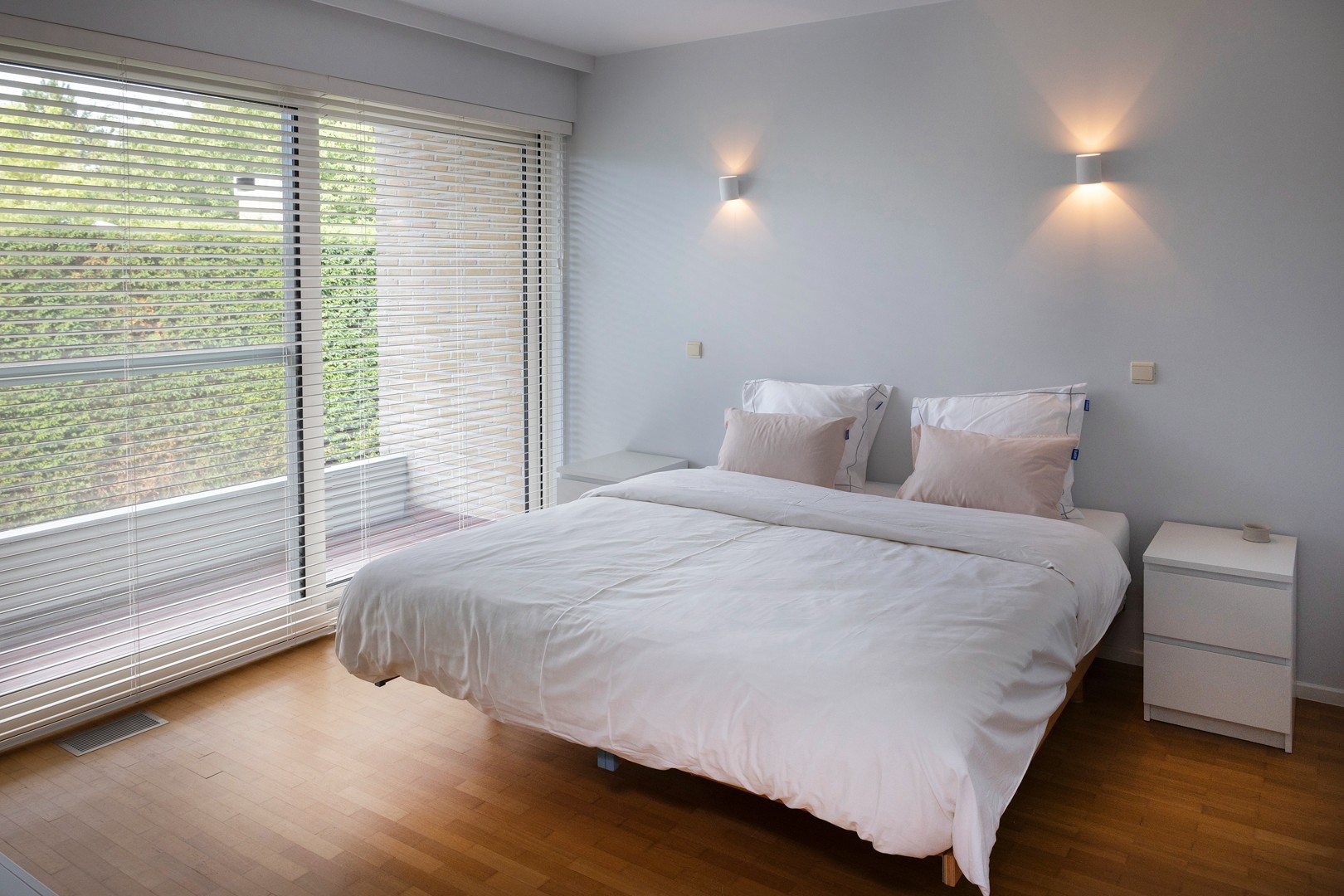 Subliem gelegen, stijlvolle woning met zwembad. - photo 5