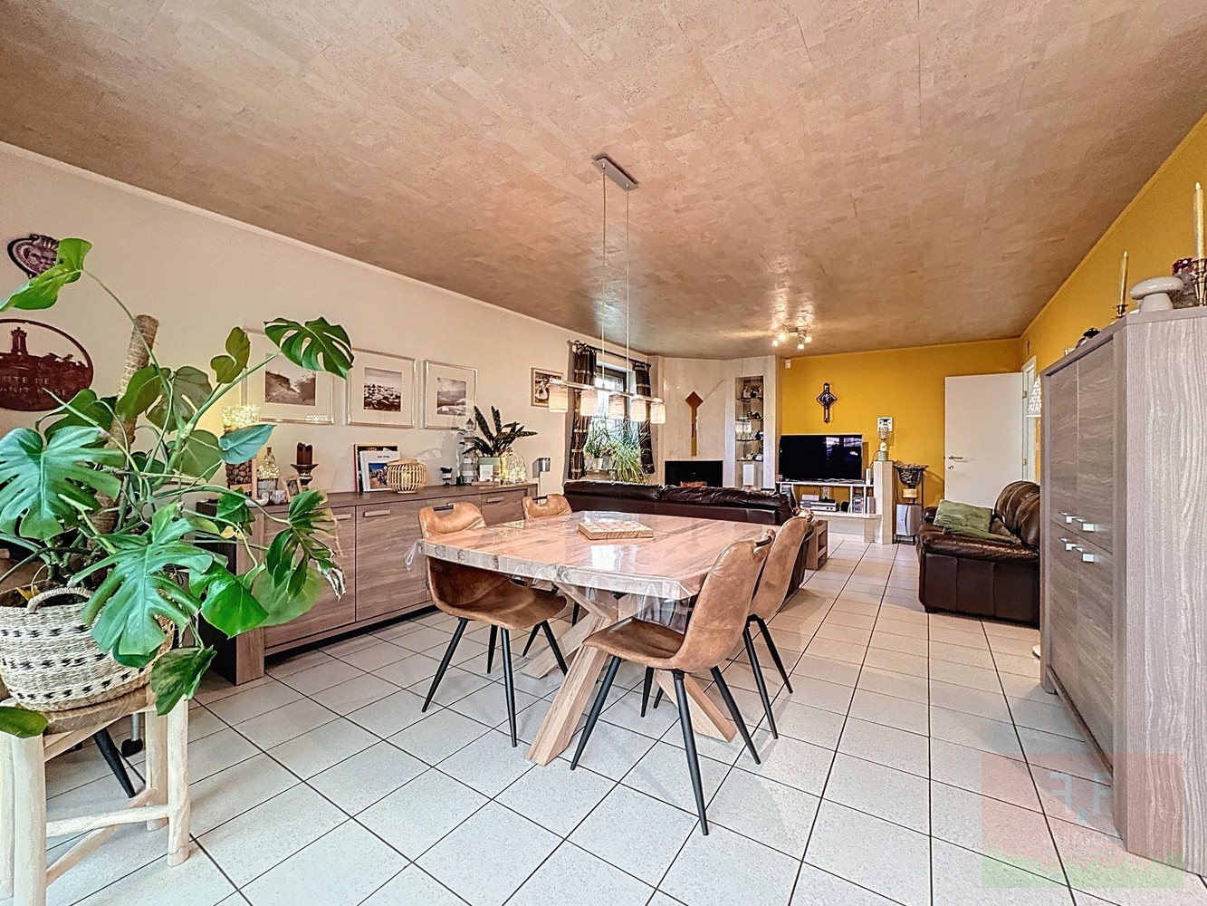 Instapklare energiezuinige vrijstaande bungalow met 3 slaapkamers en inpandige garage - foto 3