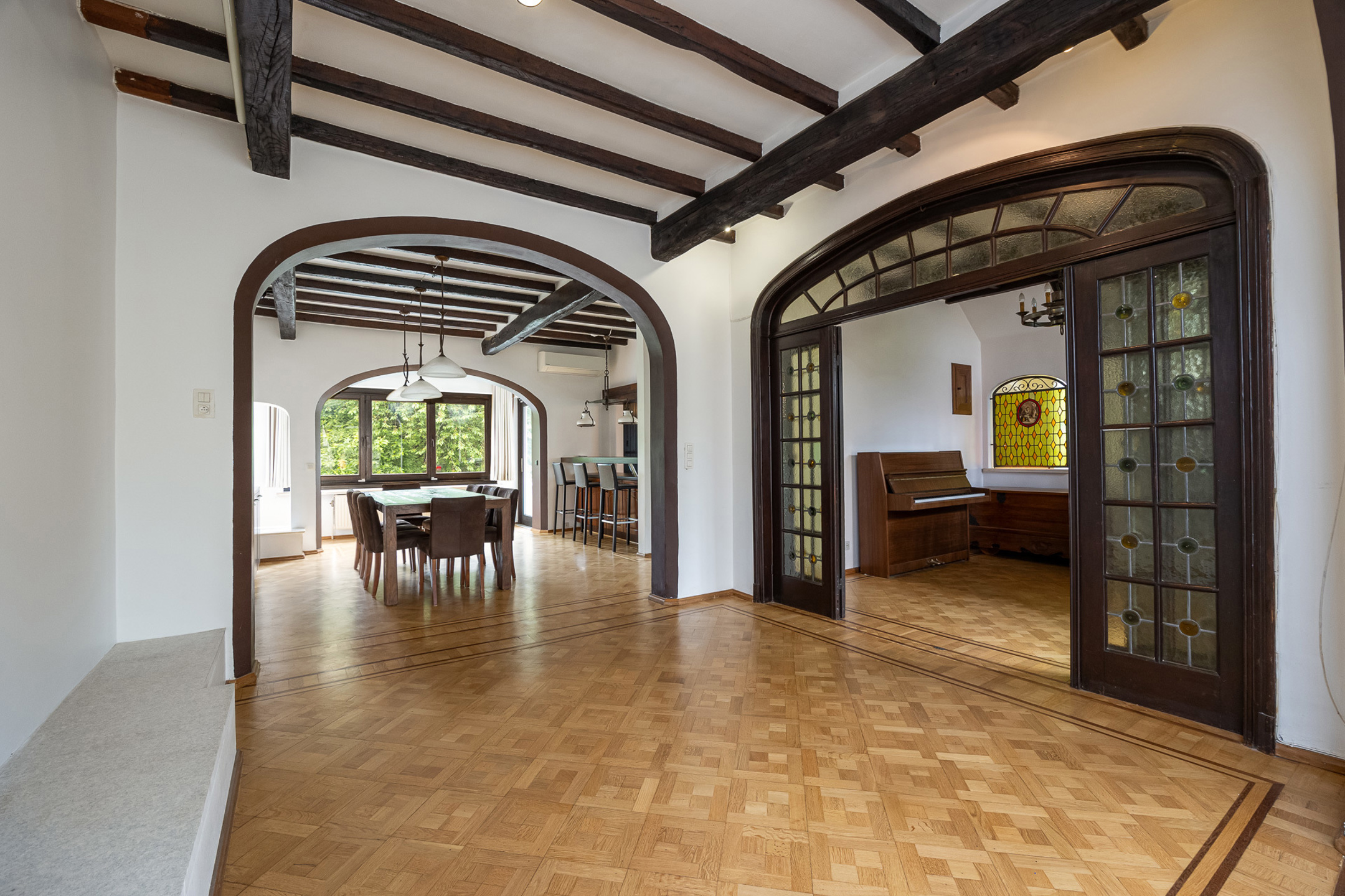 Een villa met ziel — authentiek, ruim en uniek in Grimbergen - foto 5
