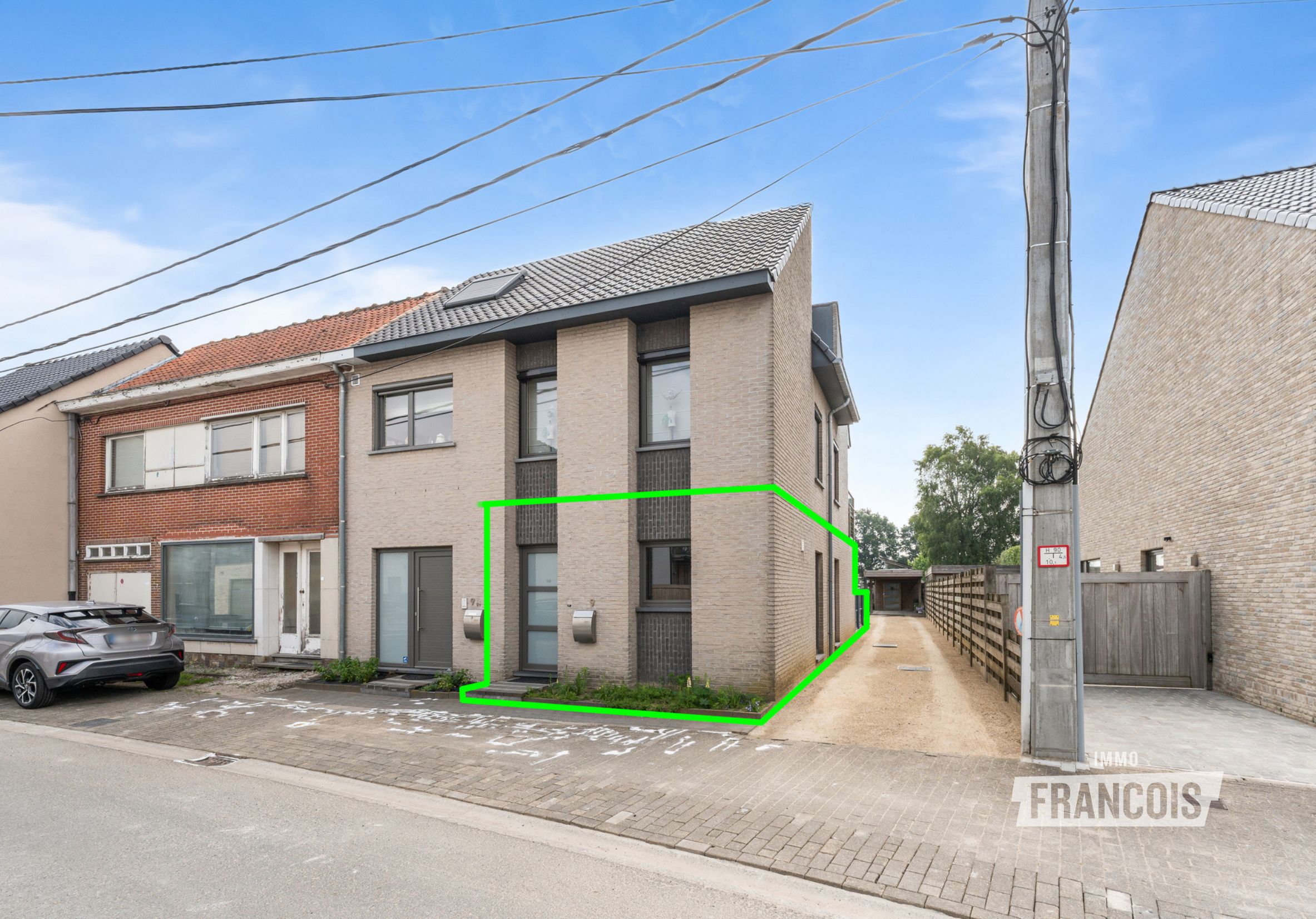 Gelijkvloers appartement met ruime tuin in Zelzate - foto 1