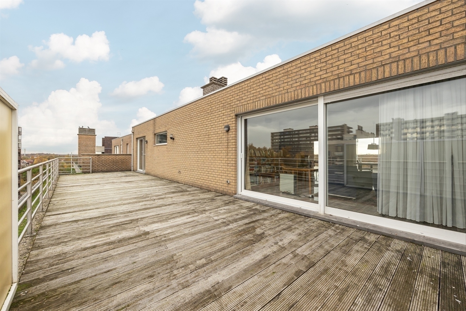 Nabij Fruithoflaan ∣ Prachtige penthouse met 2 terrassen en garagebox - foto 4