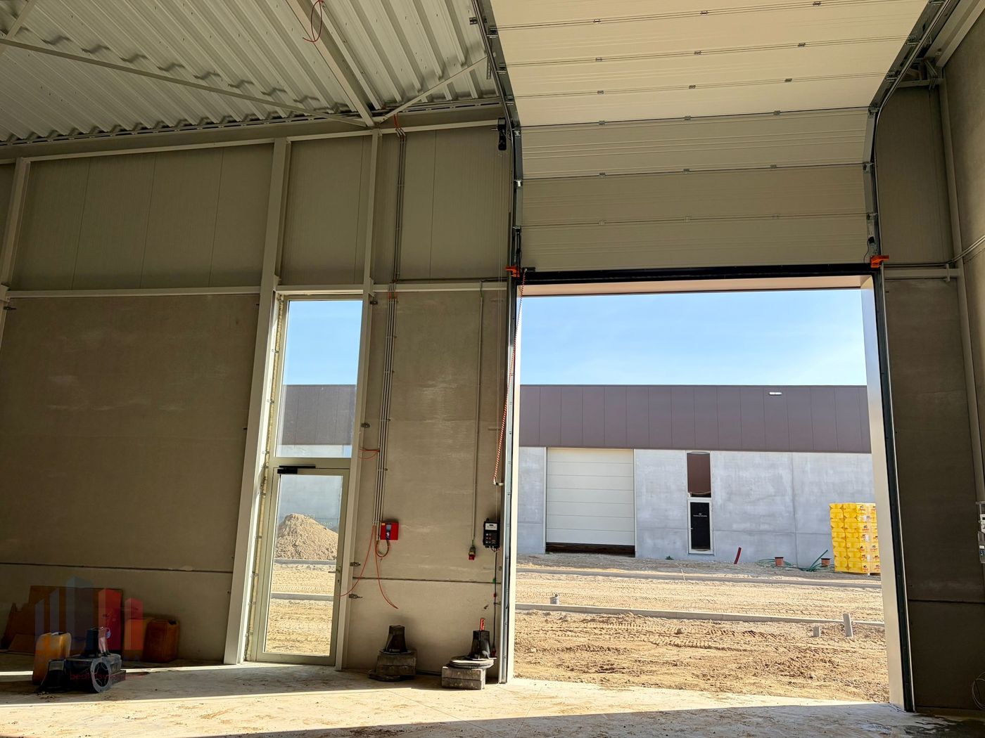 154 m² nieuwbouw KMO-unit nabij de E314 - foto 5