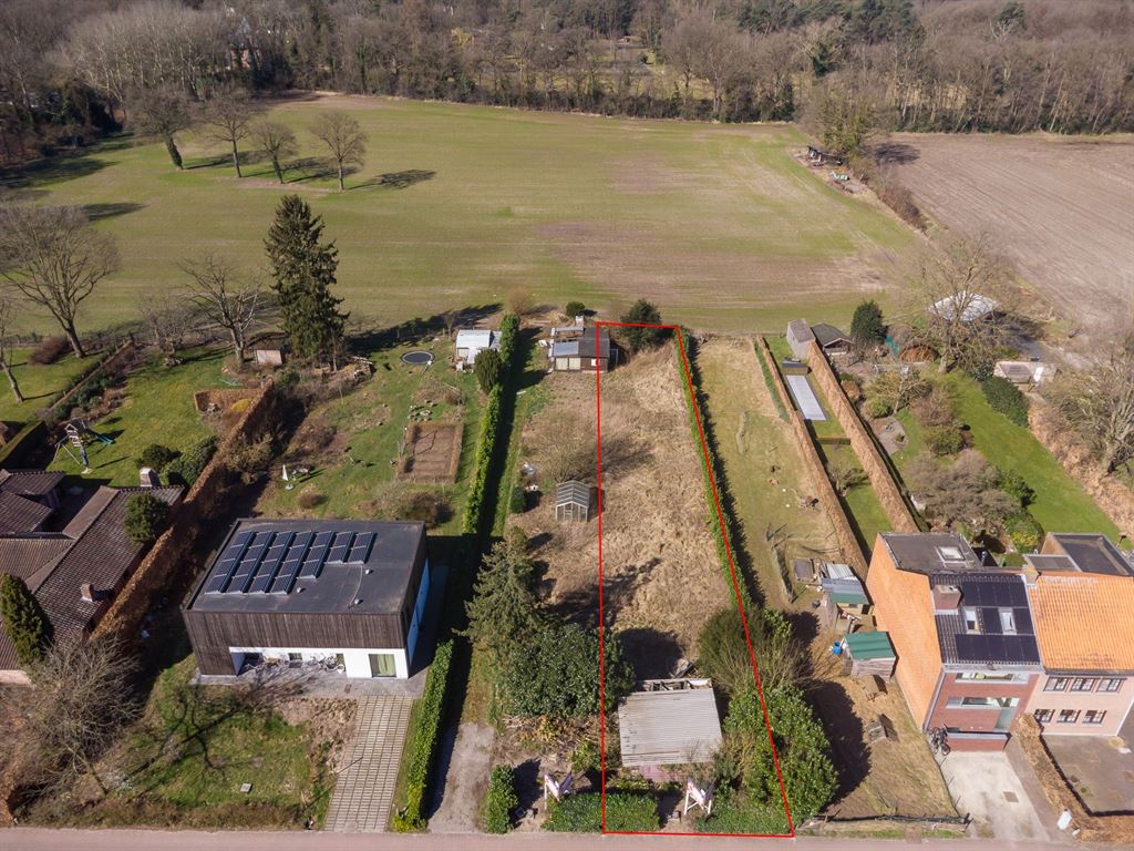 Bouwgrond met uitzicht op weilanden - foto 1